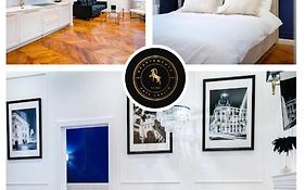 Apartamenty ARTE Lublin Niecała 11 - faktura VAT parking free